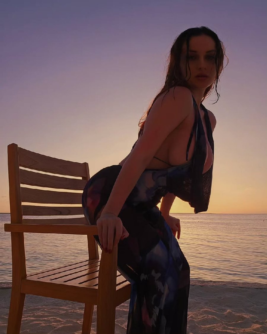 Sexy girl Miranda Faith nude in Monaco