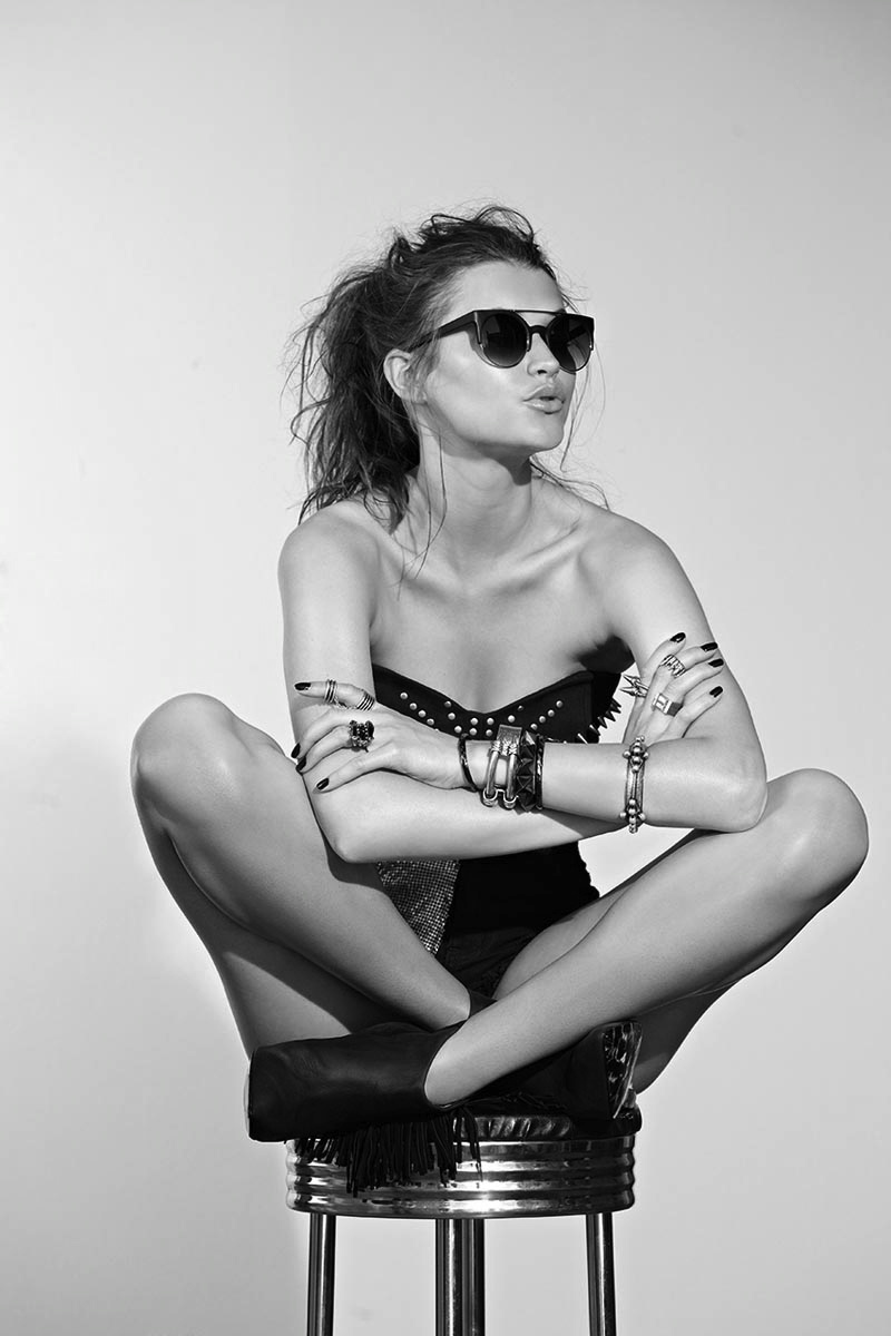 Sassy girls in Monaco — step in, relax, and chat live